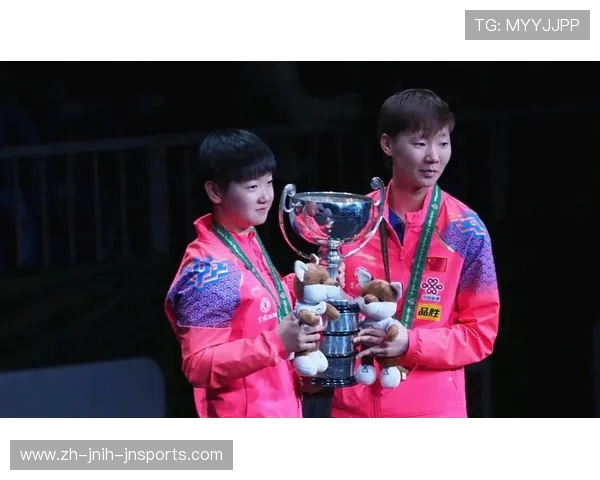 韩莹用一板削球闯荡乒坛岁月见证两断跟腱后的坚守与传奇